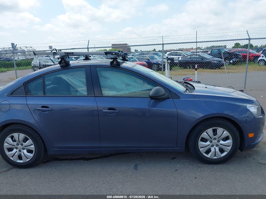 2013 Chevrolet Cruze Ls Auto VIN: 1G1PA5SG0D7282634 Lot: 45666618