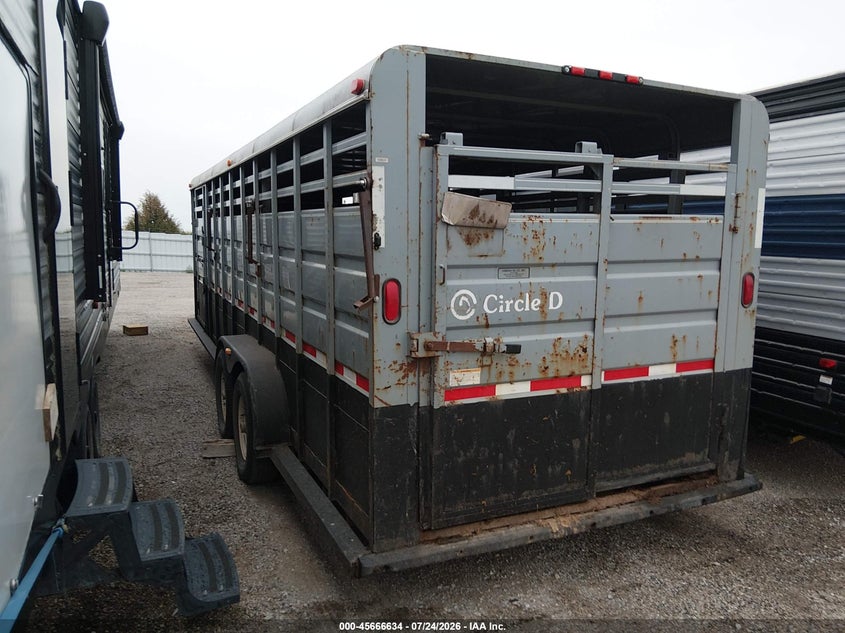 2002 * GOOSENECK TRAILER auction photo 3