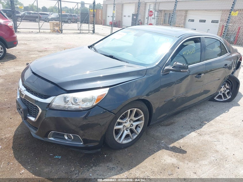 2015 CHEVROLET MALIBU auction photo 2