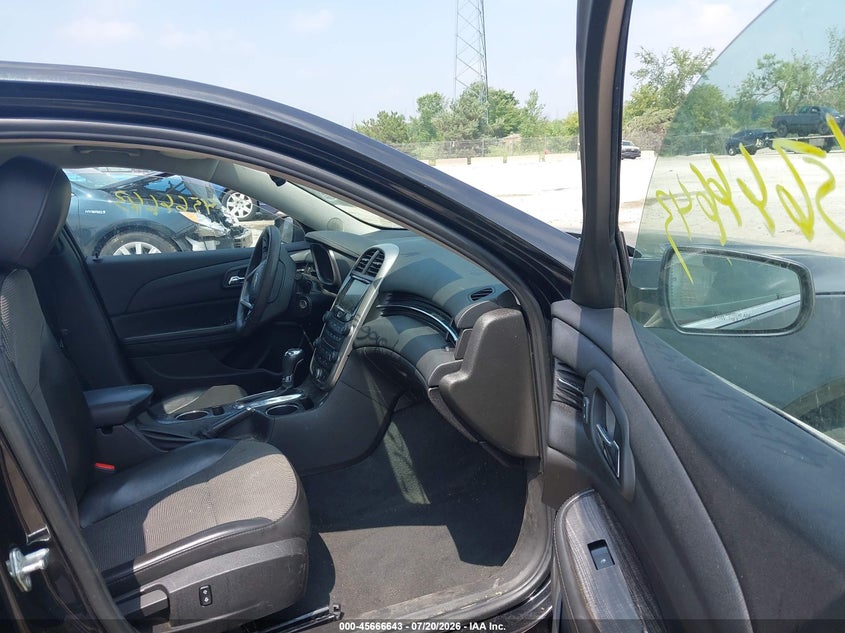 2015 CHEVROLET MALIBU auction photo 5