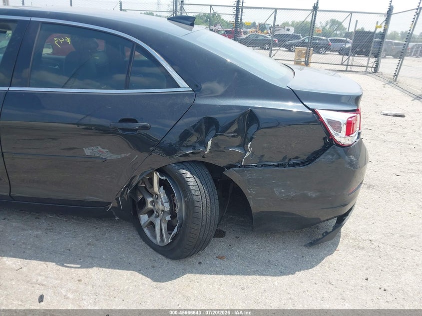 2015 CHEVROLET MALIBU auction photo 6
