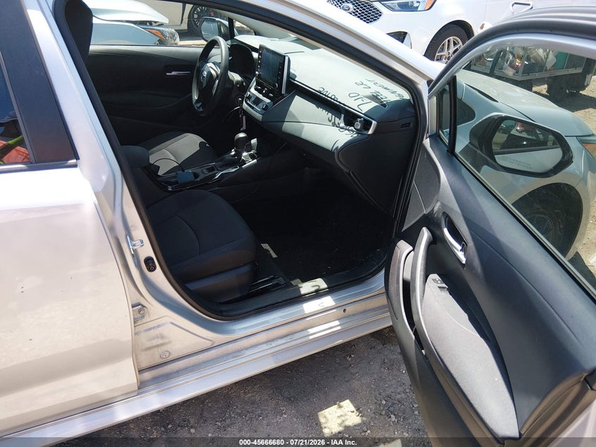 2020 Toyota Corolla Le VIN: 5YFEPRAE3LP124399 Lot: 45666680