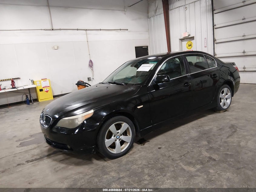 2006 BMW 525XI auction photo 2