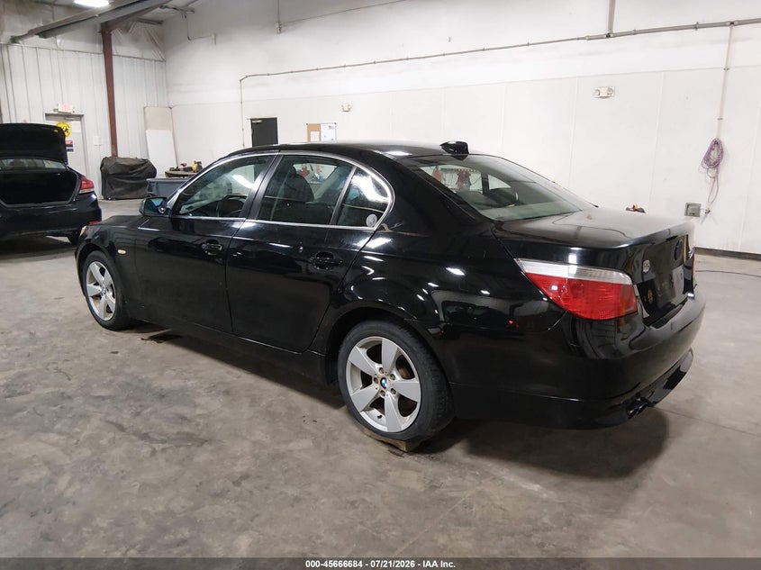 2006 BMW 525XI auction photo 3
