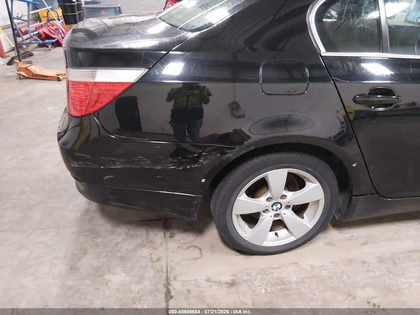 2006 BMW 525XI auction photo 6