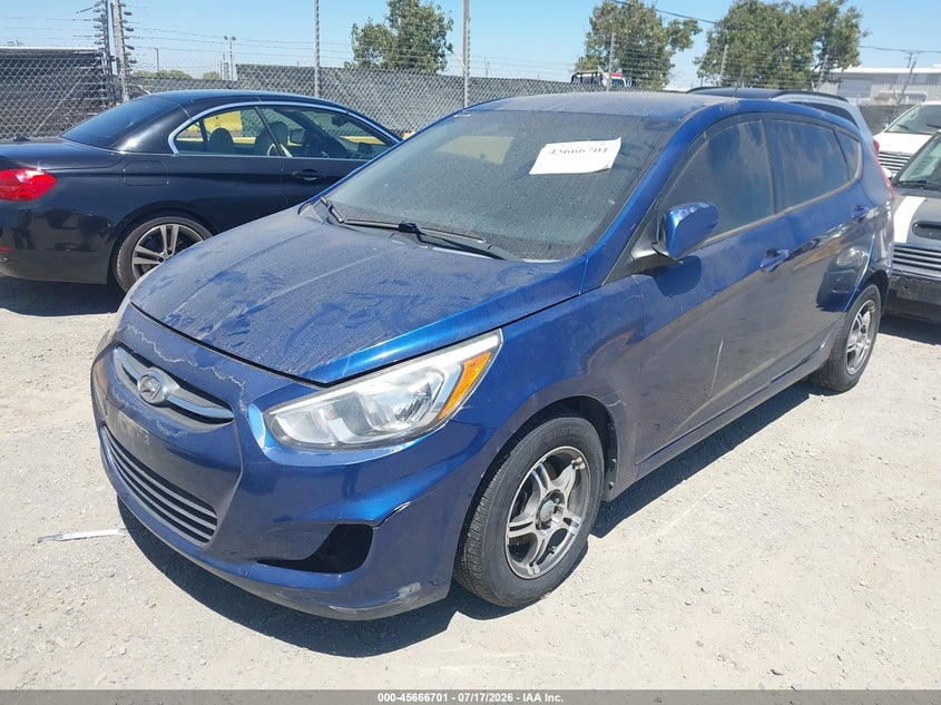 2015 HYUNDAI ACCENT auction photo 2