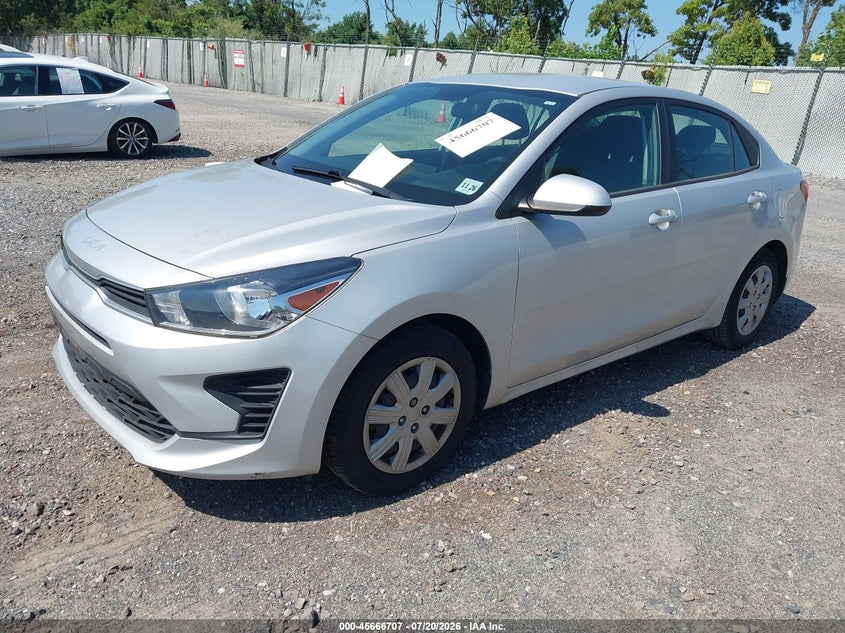 2022 KIA RIO auction photo 2