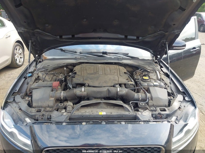 2016 Jaguar Xf 35T Premium VIN: SAJBJ4BV1GCY16540 Lot: 45666735