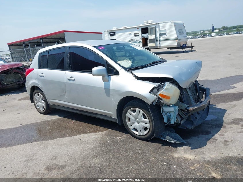 2011 Nissan Versa 1.8S VIN: 3N1BC1CPXBL498764 Lot: 45666771