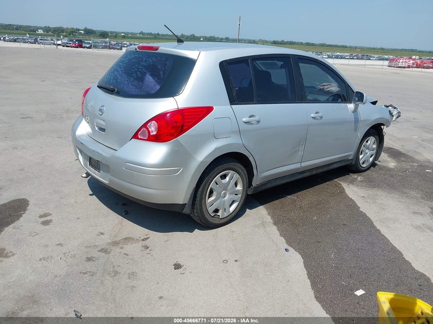 2011 Nissan Versa 1.8S VIN: 3N1BC1CPXBL498764 Lot: 45666771