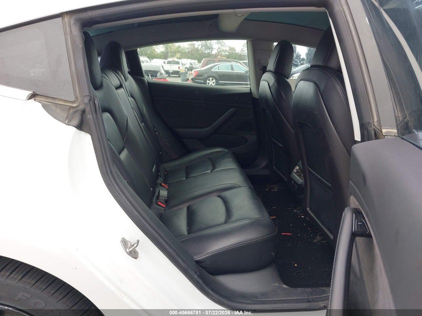2018 TESLA MODEL 3 auction photo 8