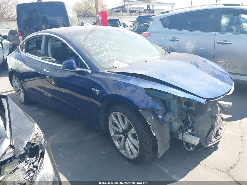2018 Tesla Model 3 Long Range/Mid Range VIN: 5YJ3E1EAXJF076351 Lot: 45666883