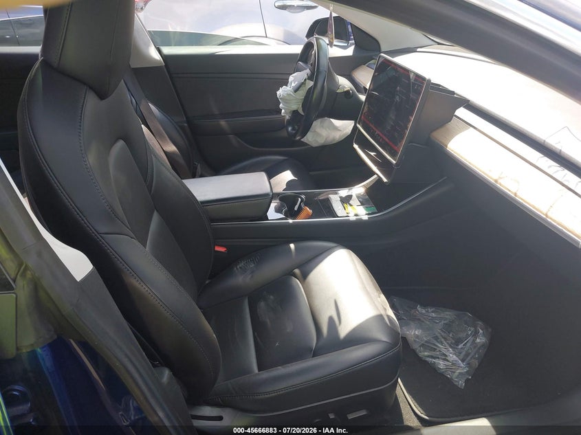 2018 Tesla Model 3 Long Range/Mid Range VIN: 5YJ3E1EAXJF076351 Lot: 45666883