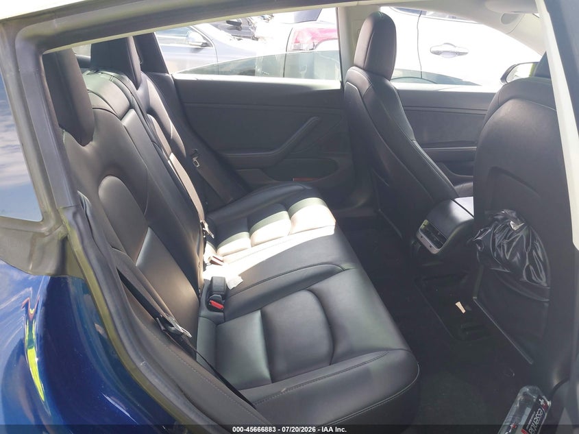 2018 Tesla Model 3 Long Range/Mid Range VIN: 5YJ3E1EAXJF076351 Lot: 45666883