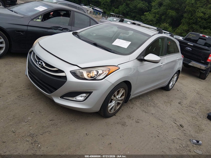 2014 HYUNDAI ELANTRA GT auction photo 2