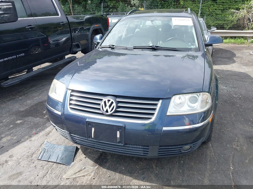 2005 Volkswagen Passat Glx VIN: WVWYU63B05E041424 Lot: 45666976