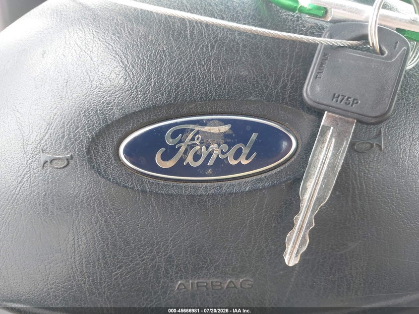 2004 Ford F-250 Xl/Xlt VIN: 1FTNF20L84EC26354 Lot: 45666981