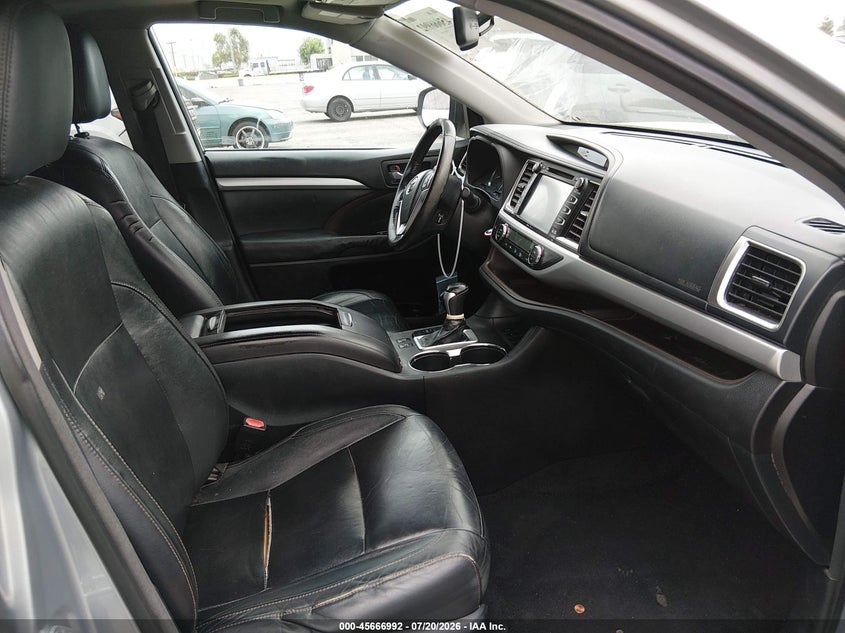 2014 Toyota Highlander Xle V6 VIN: 5TDKKRFH3ES013852 Lot: 45666992