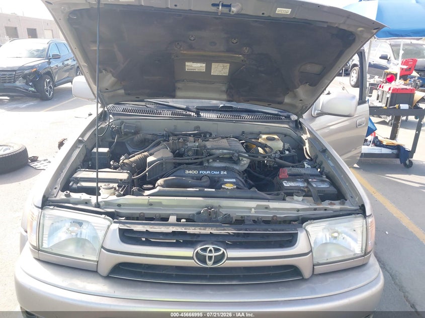 2002 Toyota 4Runner Sr5 V6 VIN: JT3GN86R020256067 Lot: 45666995