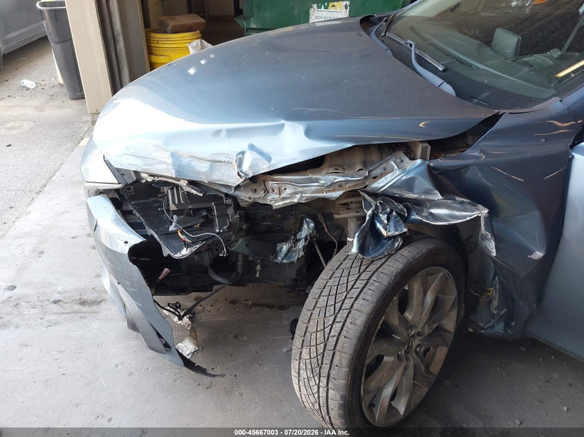 2014 Mazda Mazda3 S Touring VIN: JM1BM1L33E1204222 Lot: 45667003
