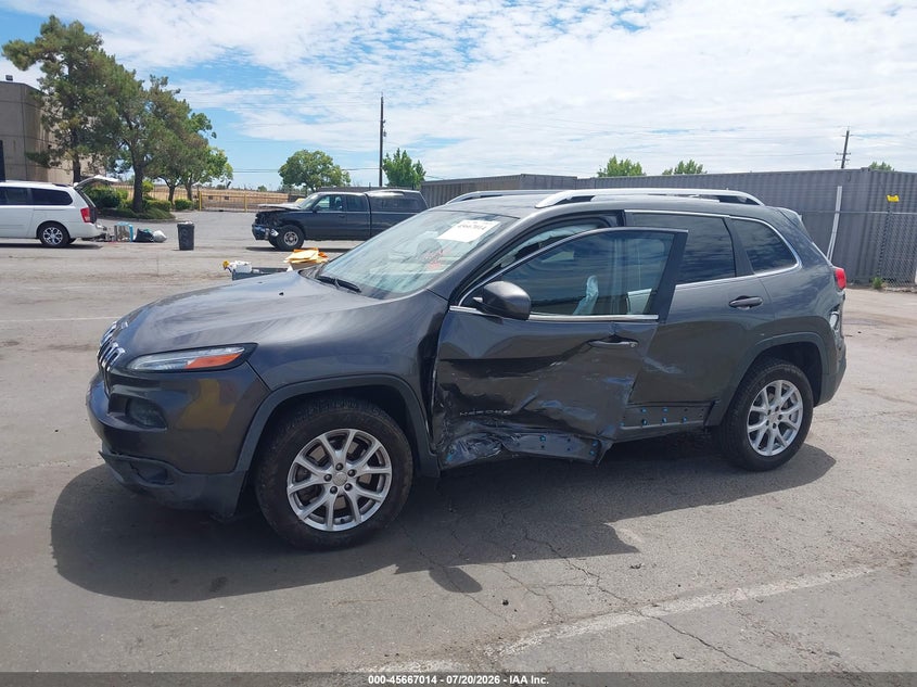 2015 Jeep Cherokee Latitude VIN: 1C4PJLCB8FW706214 Lot: 45667014