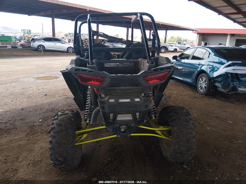 2017 Polaris Rzr Xp 4 1000 Eps VIN: 3NSVFE99XHF795010 Lot: 45667016