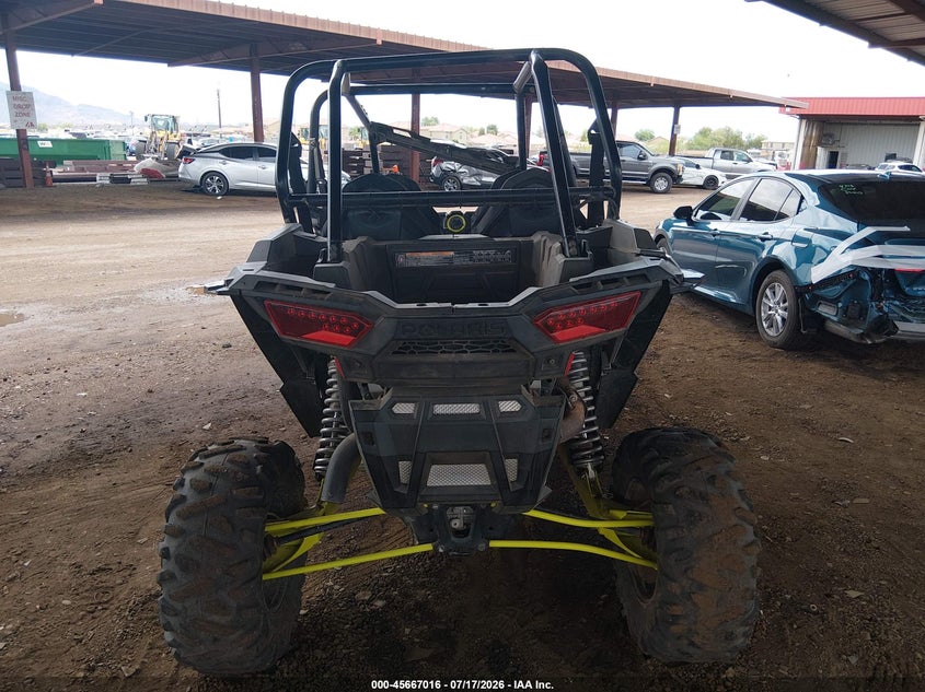 2017 Polaris Rzr Xp 4 1000 Eps VIN: 3NSVFE99XHF795010 Lot: 45667016