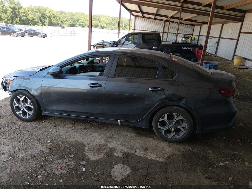 2019 Kia Forte Lxs VIN: 3KPF24AD7KE125939 Lot: 45667078