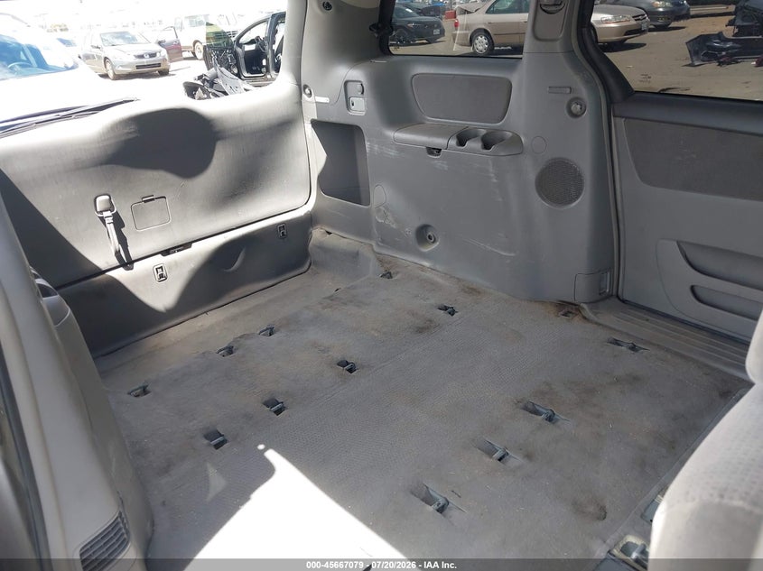 2004 Toyota Sienna Le VIN: 5TDZA23C54S188040 Lot: 45667079