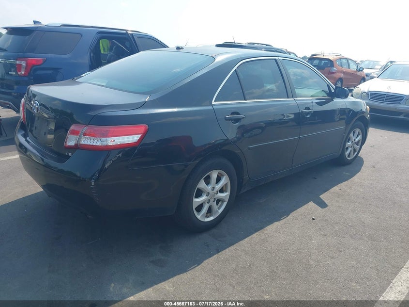 2011 TOYOTA CAMRY auction photo 4