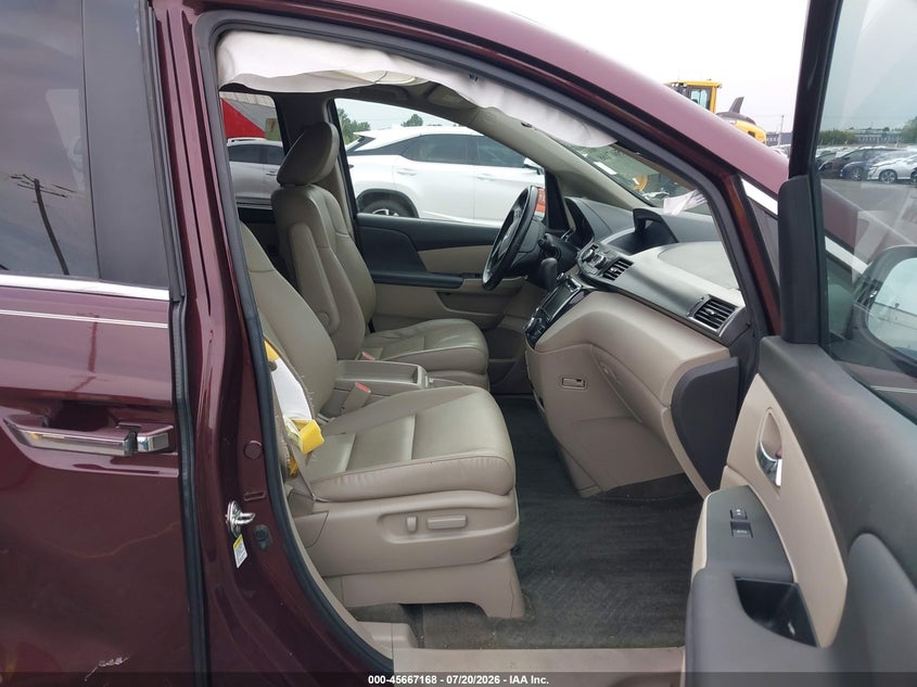 2014 HONDA ODYSSEY auction photo 5