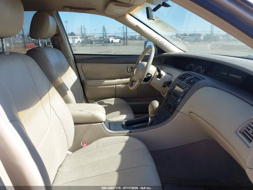 2002 TOYOTA AVALON auction photo 5
