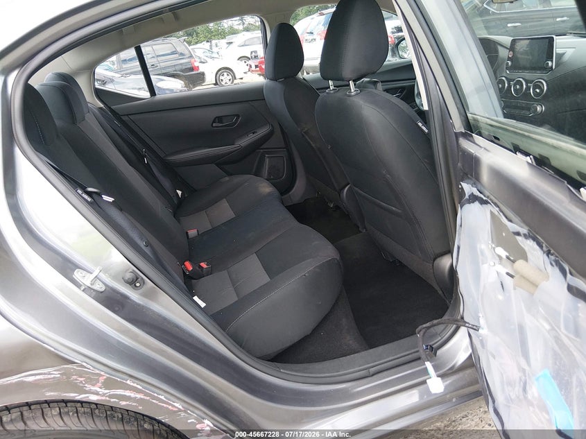2024 NISSAN SENTRA SV XTRONIC CVT — Фото 8