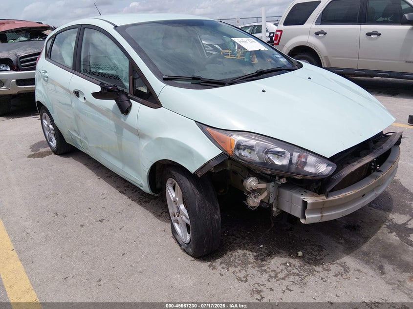 Vin: 3fadp4ej6hm128330, lot: 46165802, ford fiesta se 2017 img_1