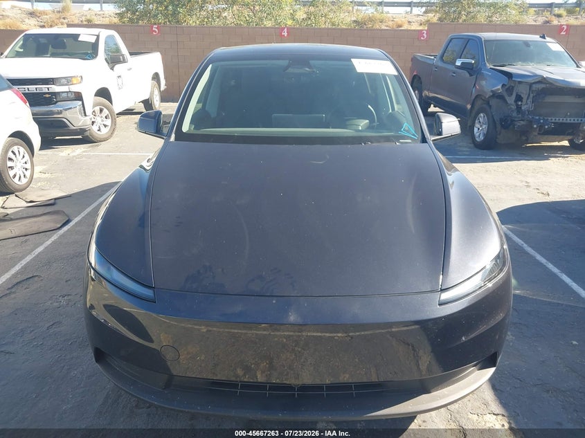 TESLA MODEL Y - zdjęcie 12