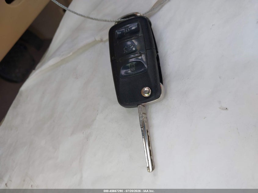 2008 Volkswagen New Beetle S VIN: 3VWPW31C58M524130 Lot: 45667290