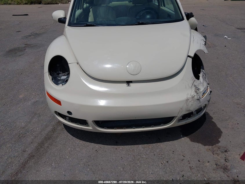 2008 Volkswagen New Beetle S VIN: 3VWPW31C58M524130 Lot: 45667290