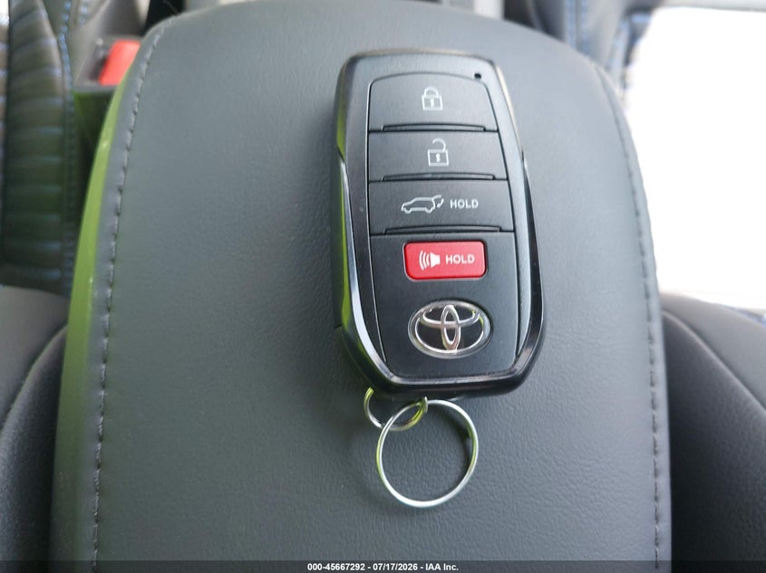 2026 Toyota Corolla Cross Hybrid Xse VIN: 7MUFBABG1TV108073 Lot: 45667292
