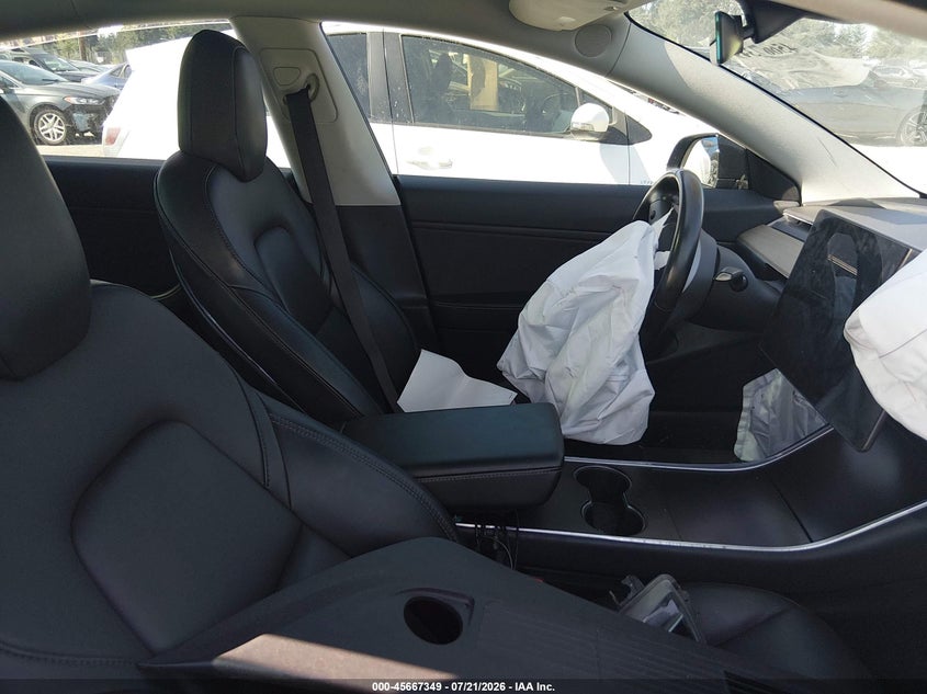 2019 Tesla Model 3 Long Range/Performance VIN: 5YJ3E1EB4KF425675 Lot: 45667349