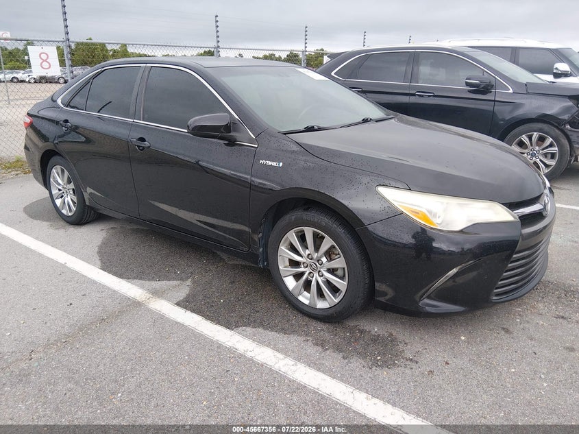 2015 TOYOTA CAMRY HYBRID auction photo 1