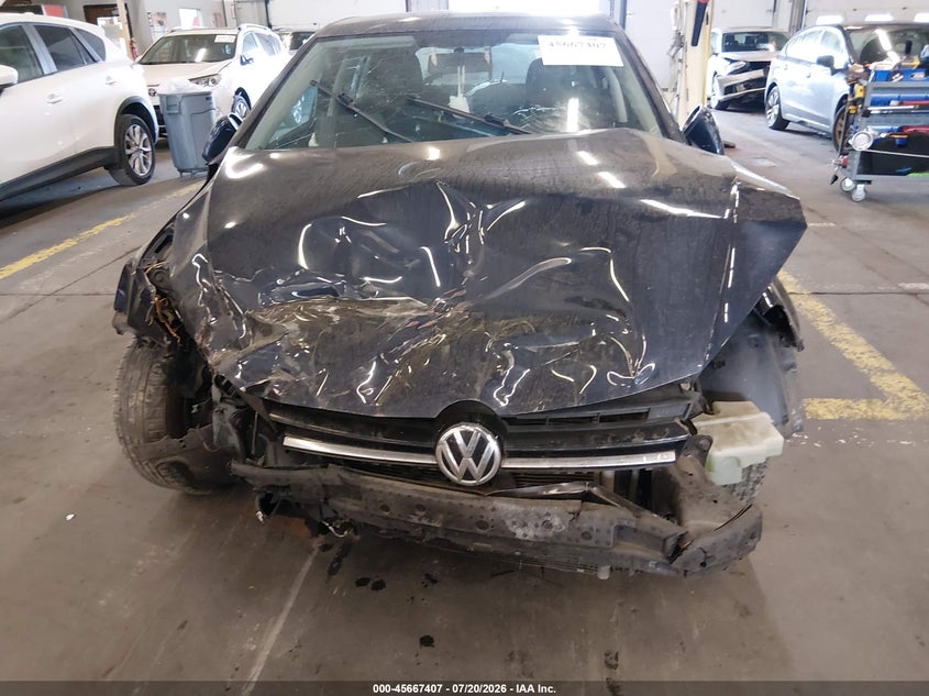 2015 VOLKSWAGEN GOLF auction photo 6