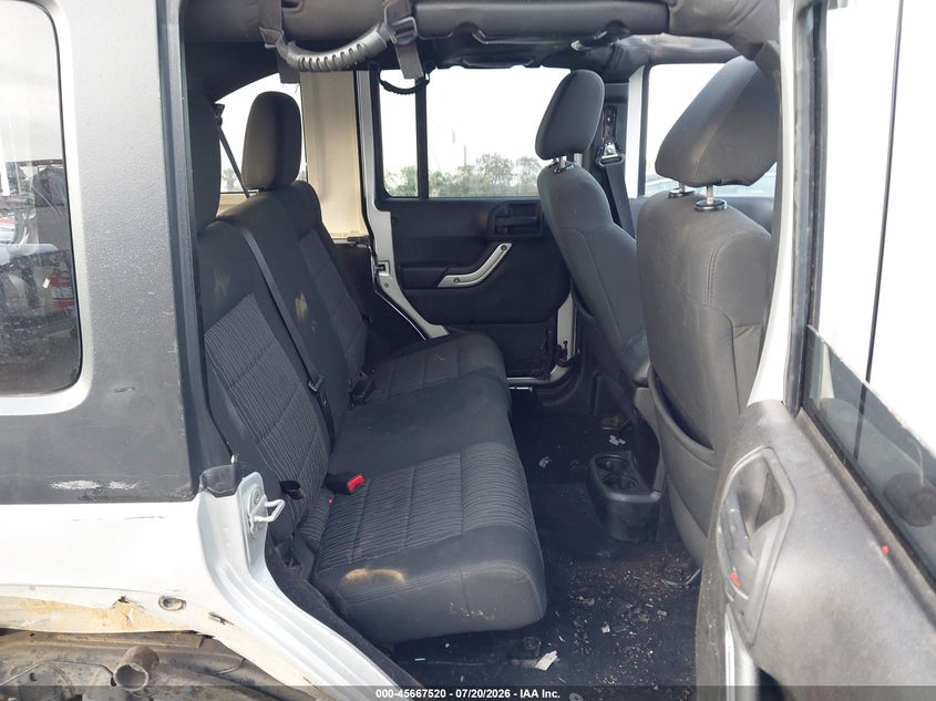 2011 Jeep Wrangler Unlimited Sahara VIN: 1J4HA5H1XBL551400 Lot: 45667520