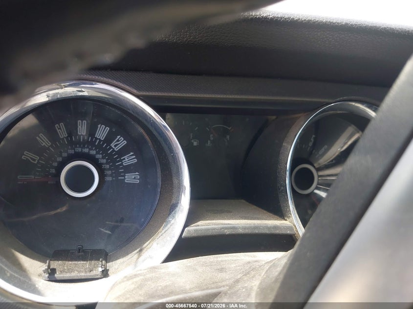 2013 FORD MUSTANG auction photo 7