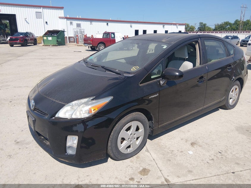 2011 TOYOTA PRIUS auction photo 2