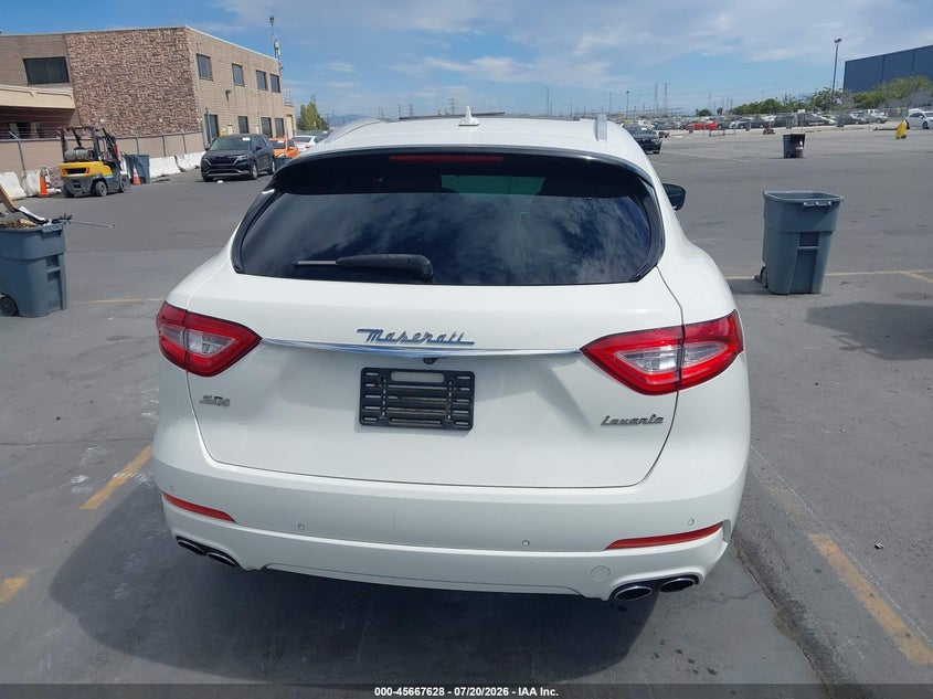 MASERATI LEVANTE - zdjęcie 16