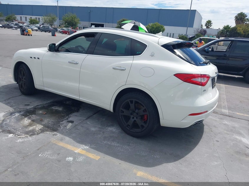 MASERATI LEVANTE - zdjęcie 3