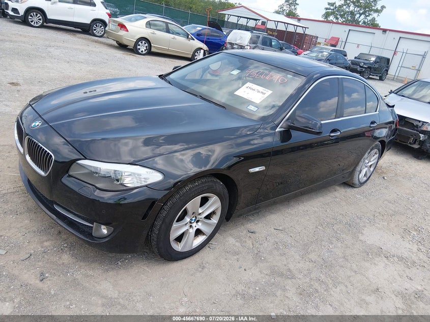 Vin: wbaxg5c50ddy37549, lot: 46166262, bmw 528i 20132