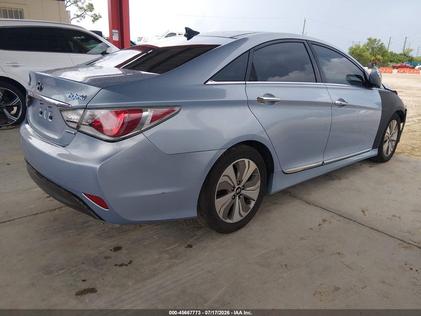 2015 HYUNDAI SONATA HYBRID auction photo 4