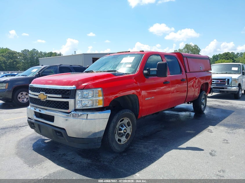 2012 CHEVROLET SILVERADO 2500HD auction photo 2