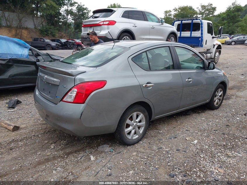 2013 NISSAN VERSA auction photo 4